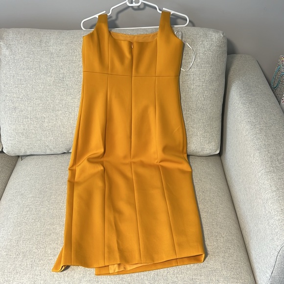 ELLIATT Embellish Dress in Turmeric - Never Worn - NWT - Size S - Picture 4 of 7